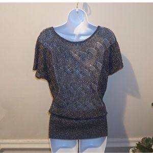 Cache crochet see through short sleeve sweater